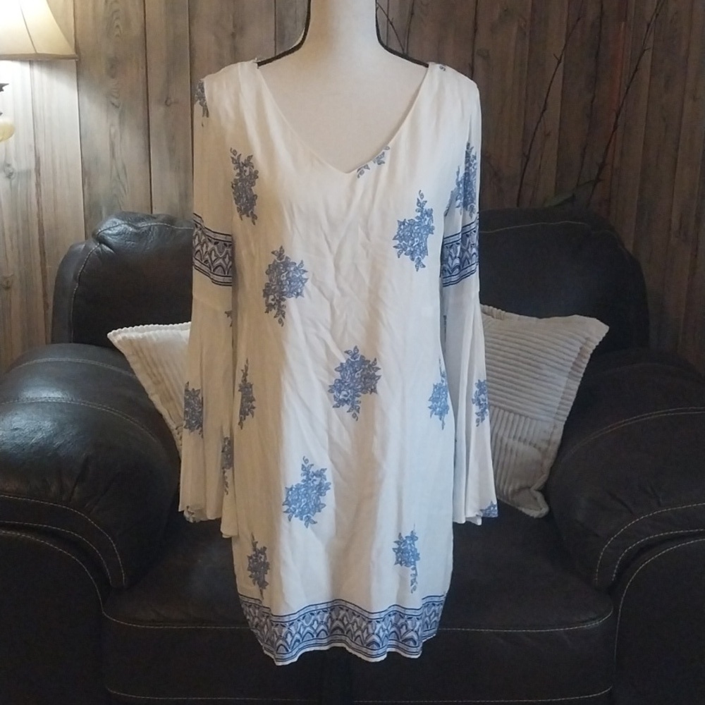 Women Silky Blue and White Midi Lined Tunic Dress with Split Bell Sleeves Size M